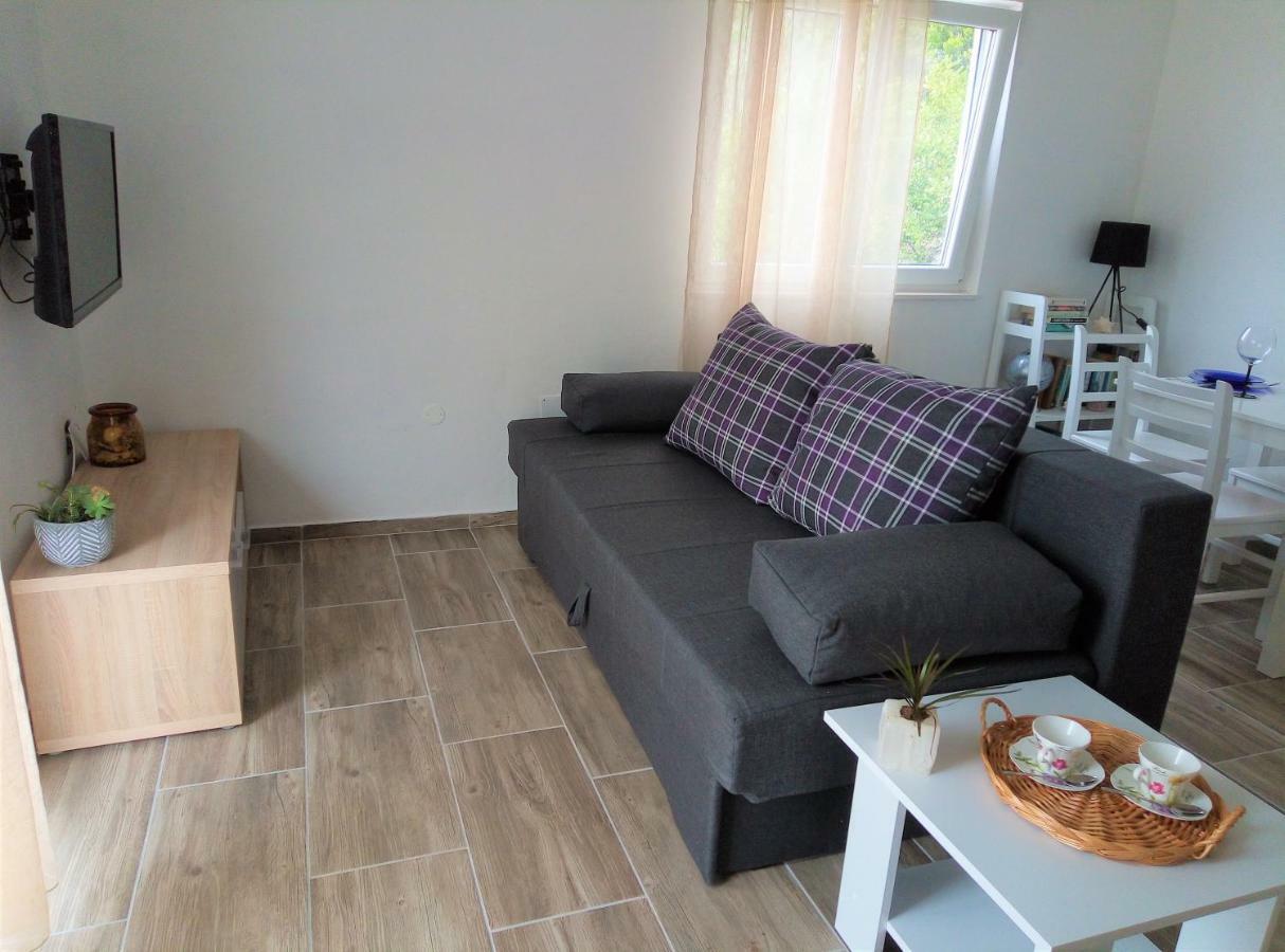 Apartments Kurelja Lastovo Extérieur photo